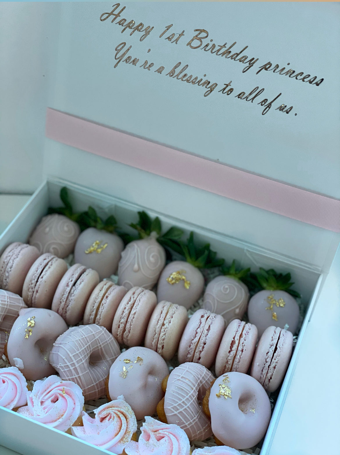 The Ultimate Dessert Box (Available in 4 colours) - Macaron Delights Sydney